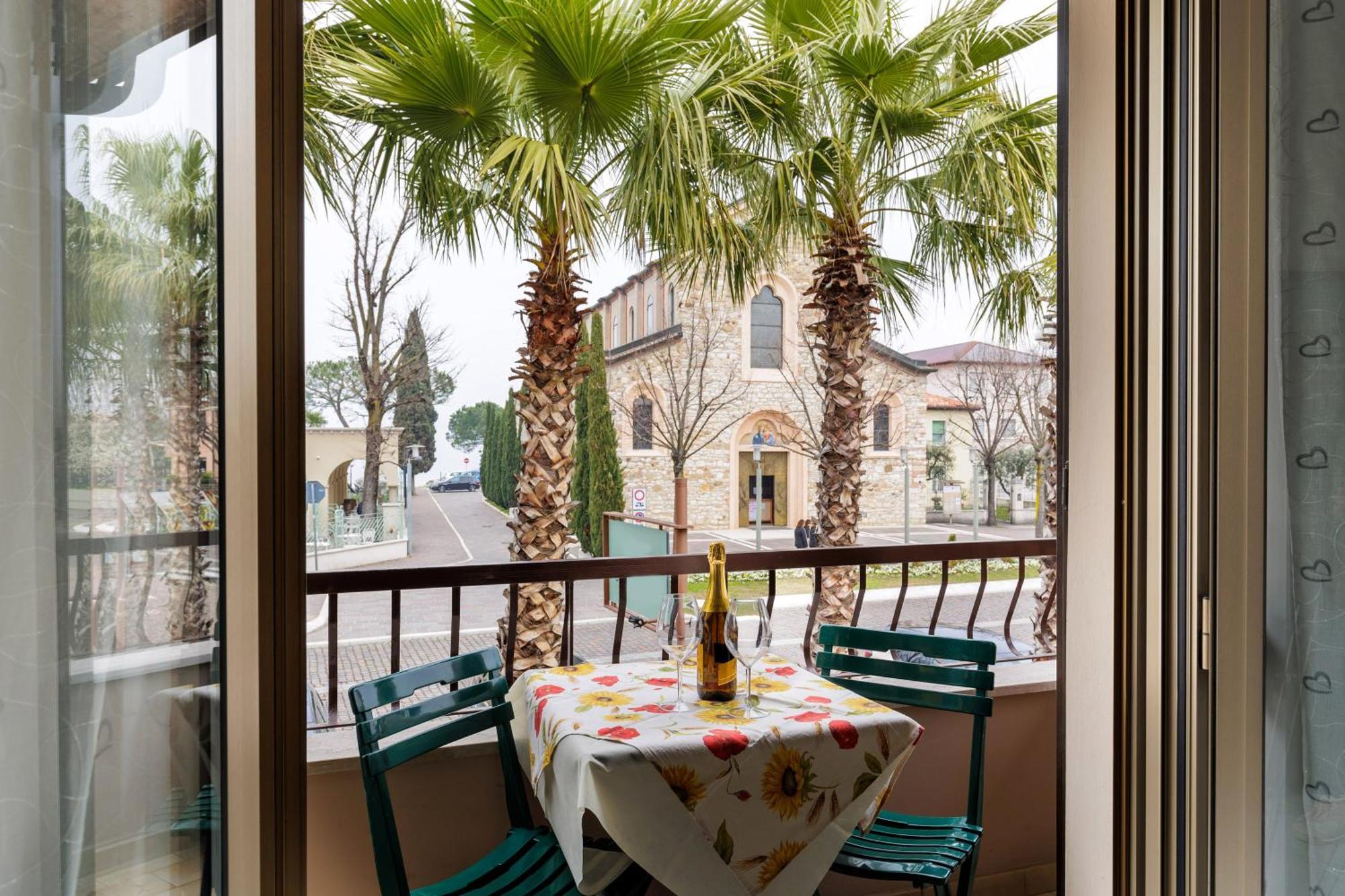 Sorridi Al Lago Sirmione Buitenkant foto